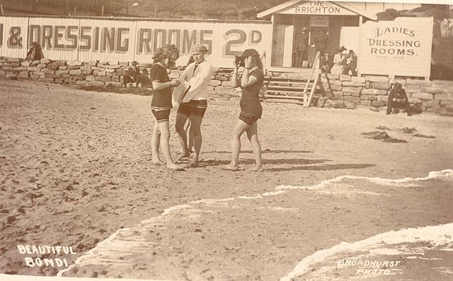 #26 Beautiful Bondi Ladies Dressing Rooms, 1900s-1920s.