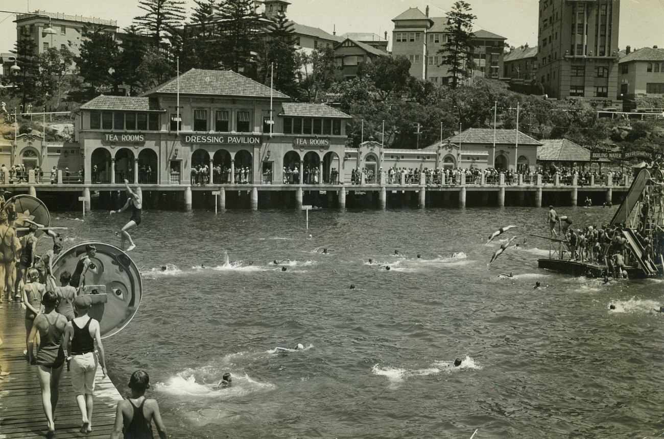 #53 Manly Harbour pool, 1930s.