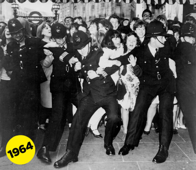 Screaming and Swooning: Vintage Photos of Beatles Fangirls of 1964-1965 Music