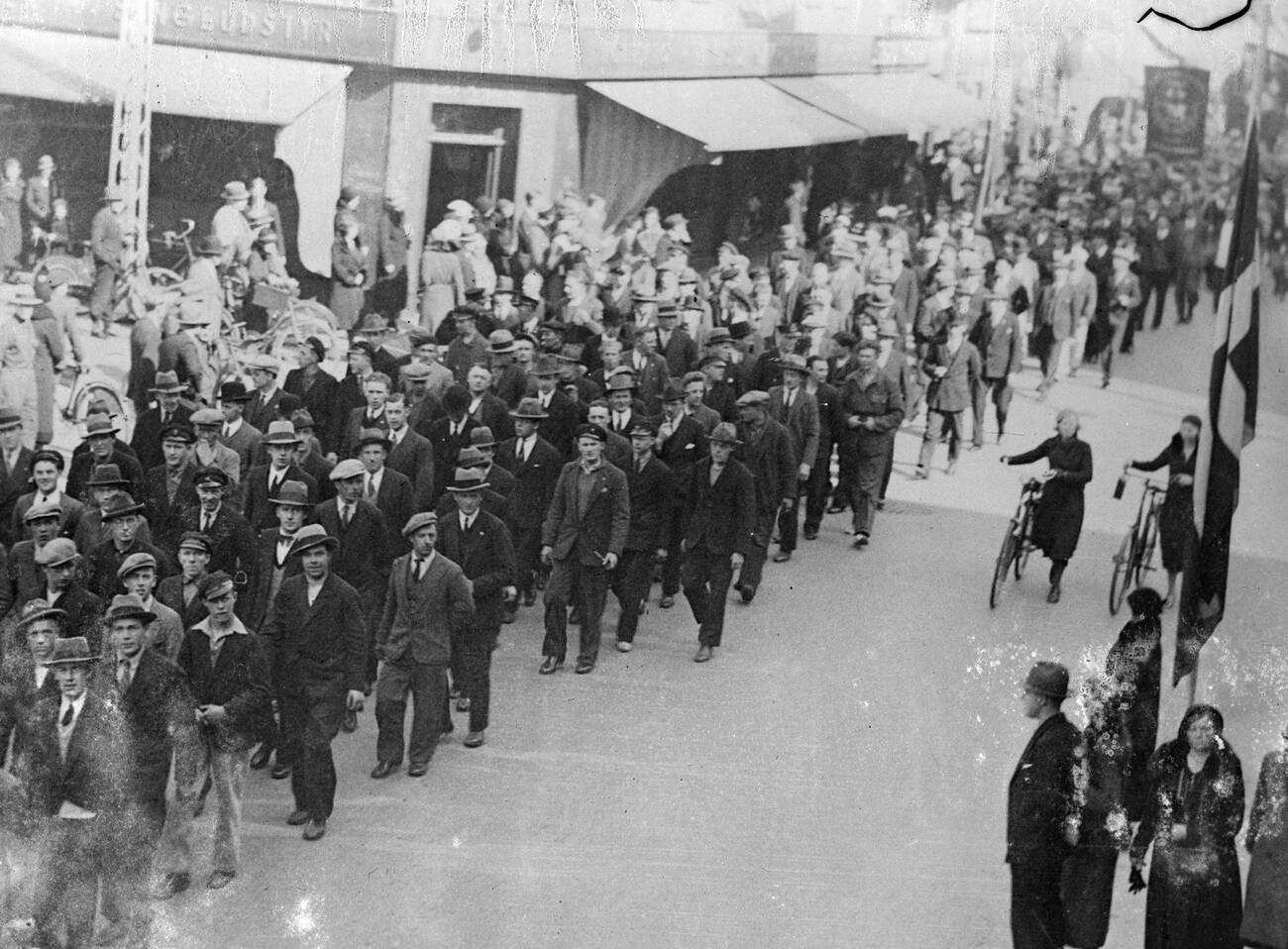 #102 Strikers demonstrating in Esbjerg, Denmark, 1934