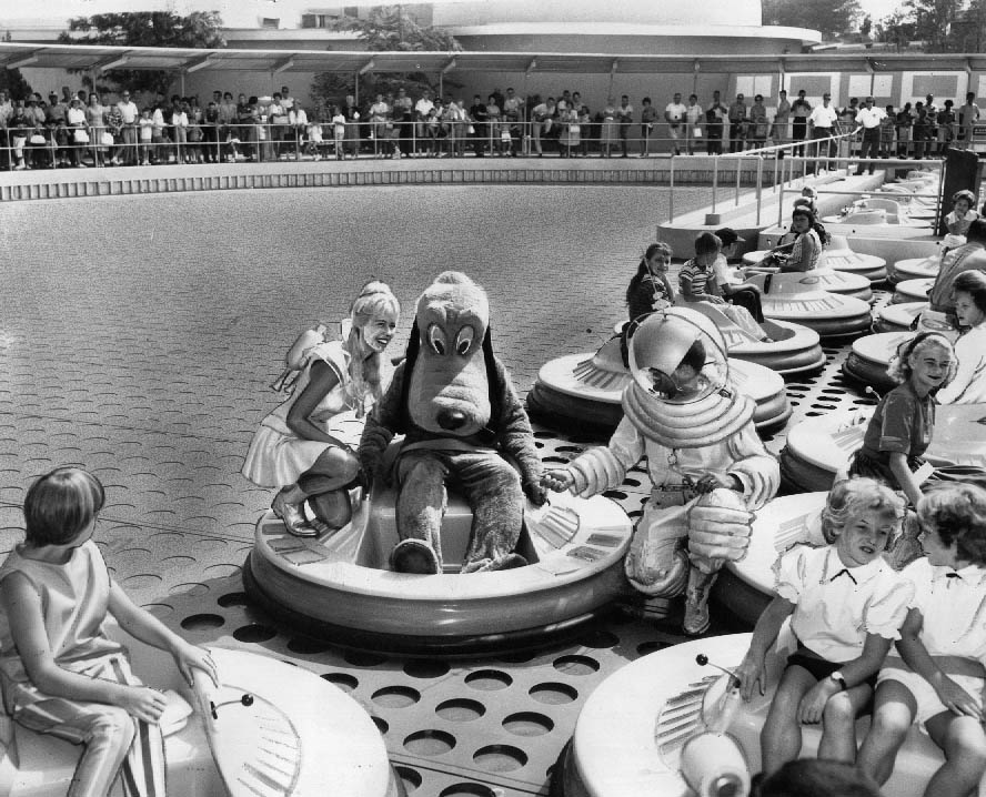 #6 This very cool ride had large holes in the sieve-like floor that let through air and set the saucers spinning. Sadly, this ride only lasted about 5 years (potential litigation issues involving small children spitting out of the saucers spring to mind), 1961