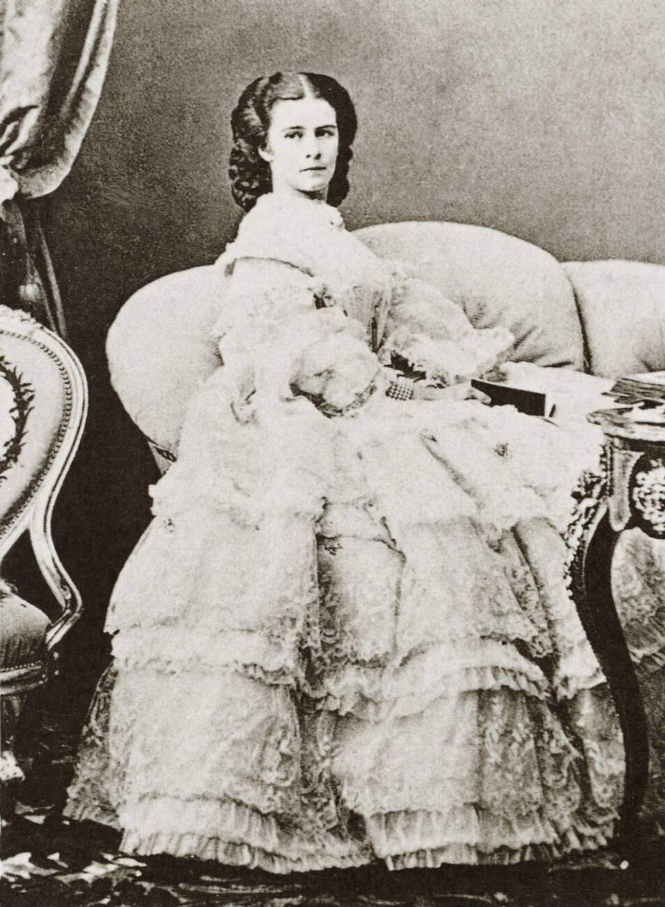 #10 Empress Elisabeth of Austria, 1863.