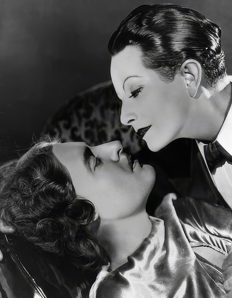 #2 John Gilbert & Greta Garbo