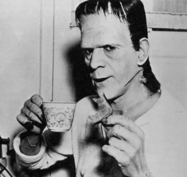 Behind the Monster: Making the Classic Frankenstein Films of the 1930s Movies