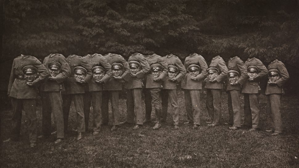 Spooky Spectacles: Creepy Headless Portraits from the Victorian Era Weird