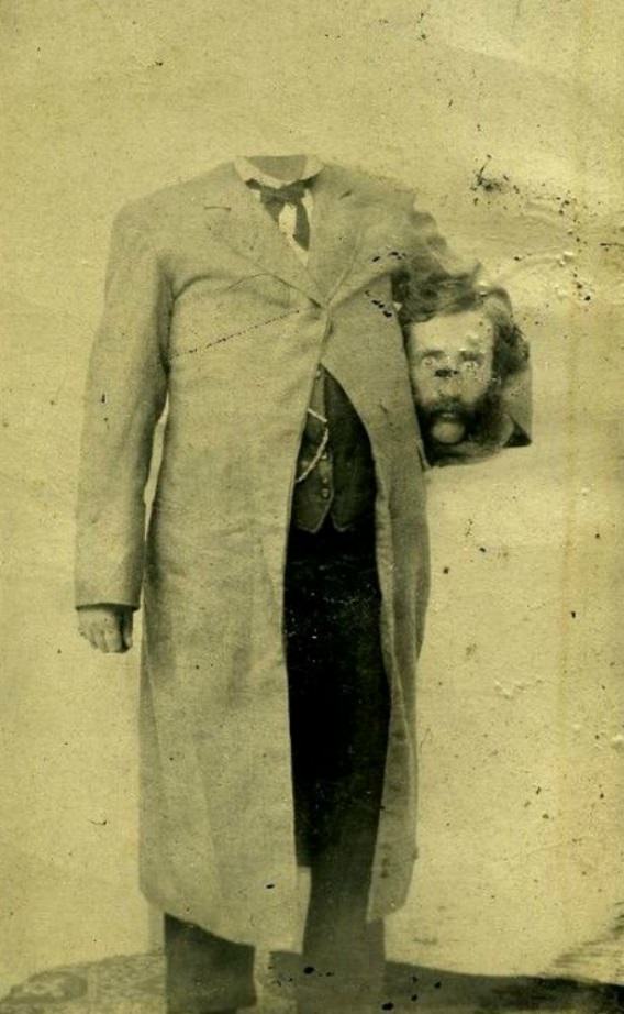 Spooky Spectacles: Creepy Headless Portraits from the Victorian Era Weird