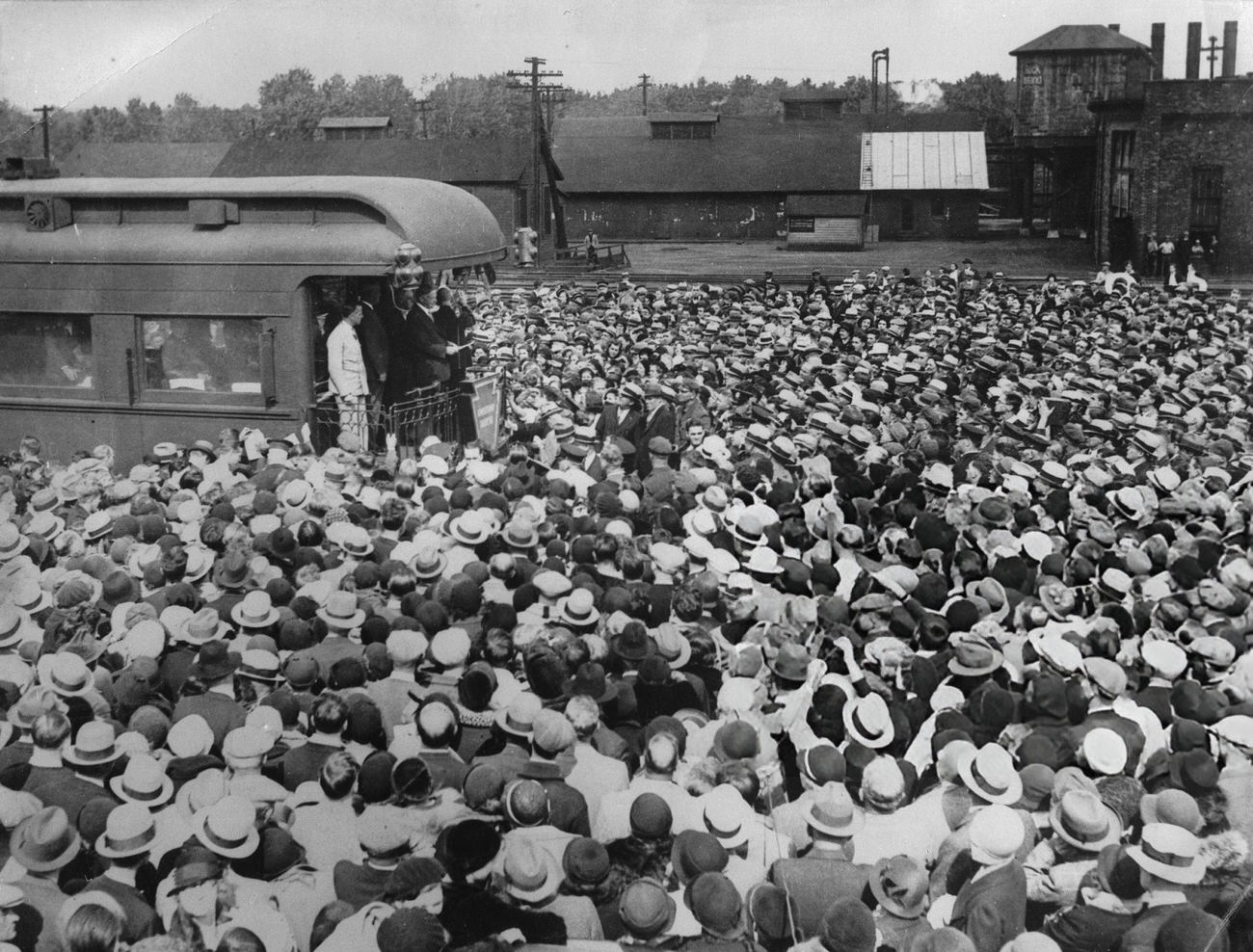 #56 Presidential candidate Herbert Hoover’s arrival in Rock, Iceland, 1932.