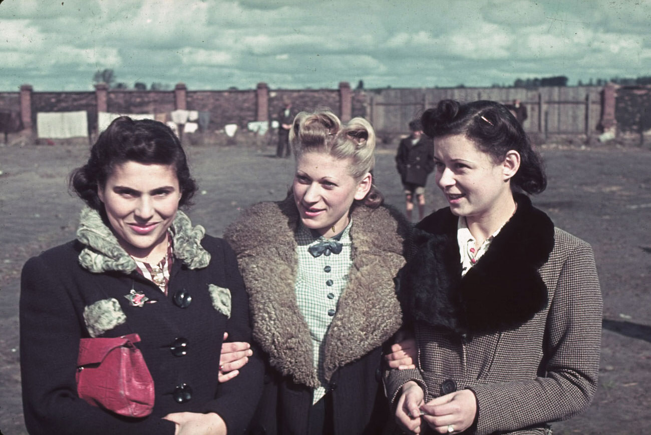 #18 Unidentified young women, Kutno, Nazi-occupied Poland, 1939.