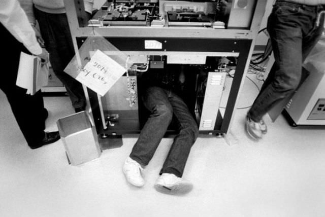 #9 LAM Computer, 1990