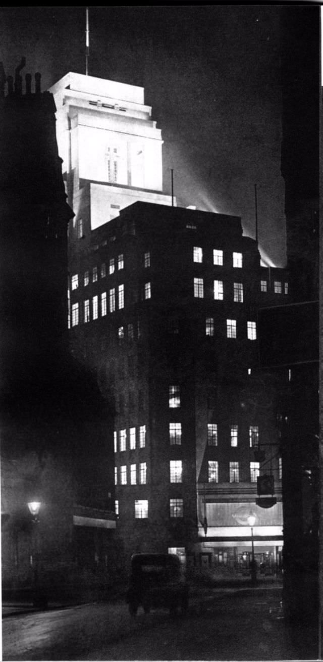 #11 55 Broadway, London Transport Headquarters