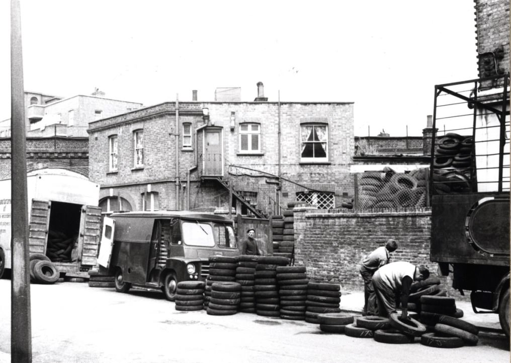 #5 Blechynden Street