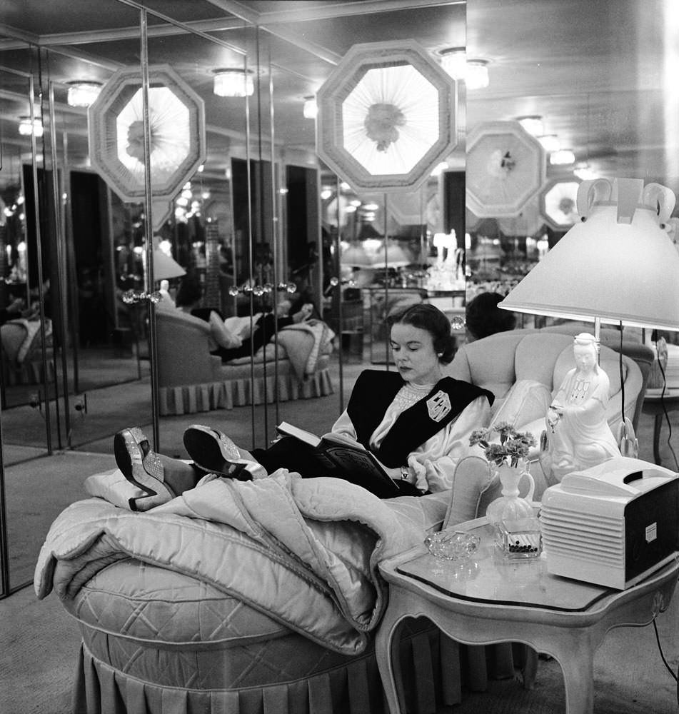 #13 Mickey Cohen’s wife, LaVonne, at home in Los Angeles, 1949.