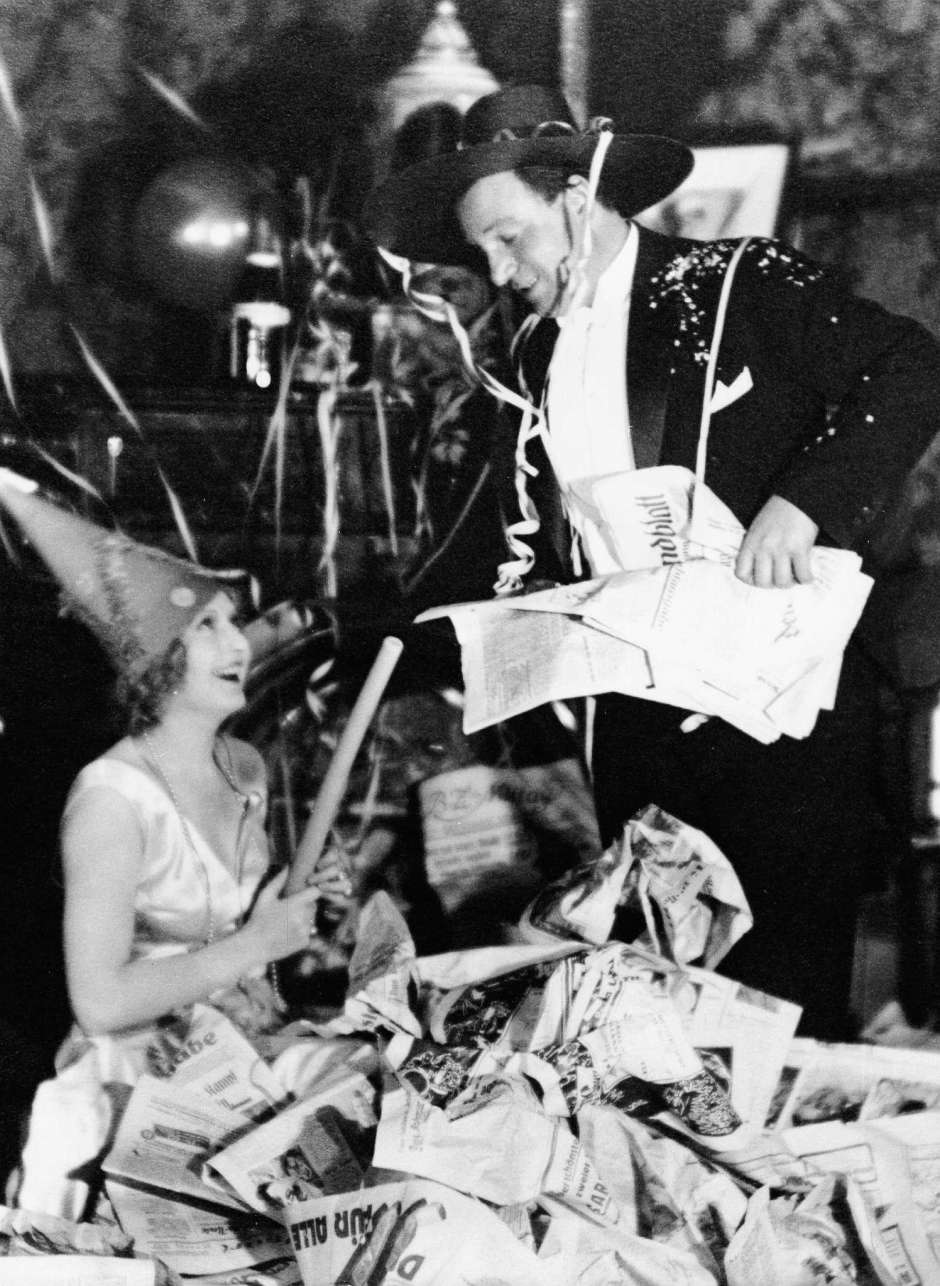 #48 Richard Tauber and Lee Perry in “Happy New Year,” 1920s.