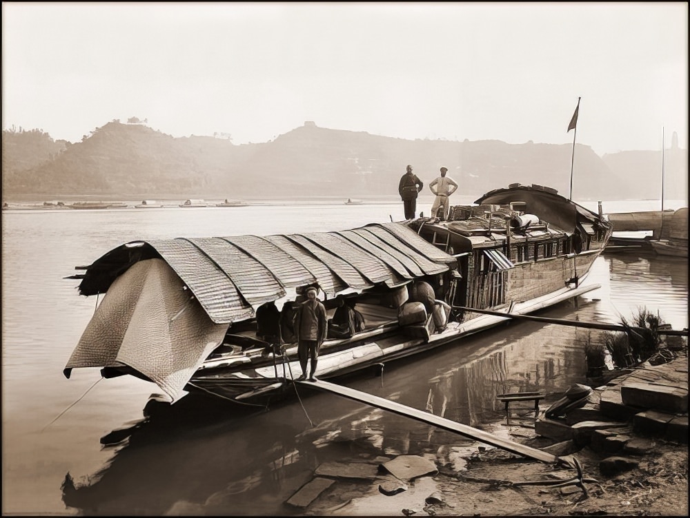 #37 The Harvard houseboat, Kiating Fu, 1908.
