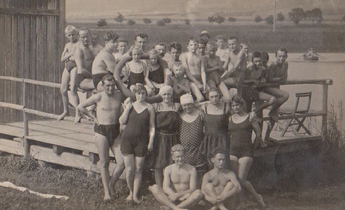 Strong Bodies, Strong Will: Vintage Photos of Soviet Sport Girls in the 1930s Sports