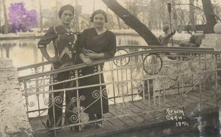 Strong Bodies, Strong Will: Vintage Photos of Soviet Sport Girls in the 1930s Sports