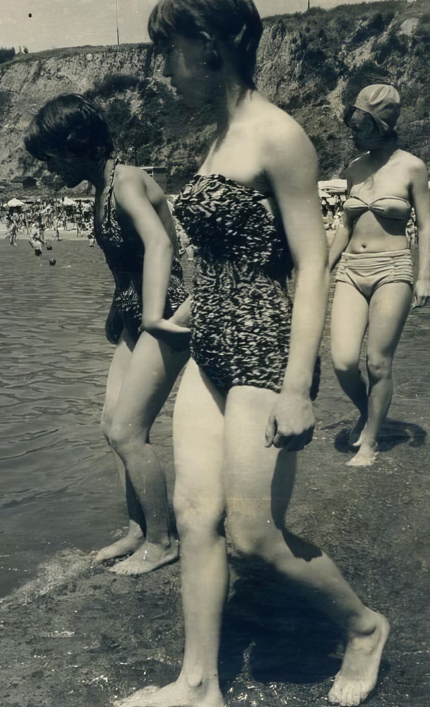 Strong Bodies, Strong Will: Vintage Photos of Soviet Sport Girls in the 1930s Sports
