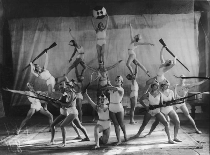 Strong Bodies, Strong Will: Vintage Photos of Soviet Sport Girls in the 1930s Sports