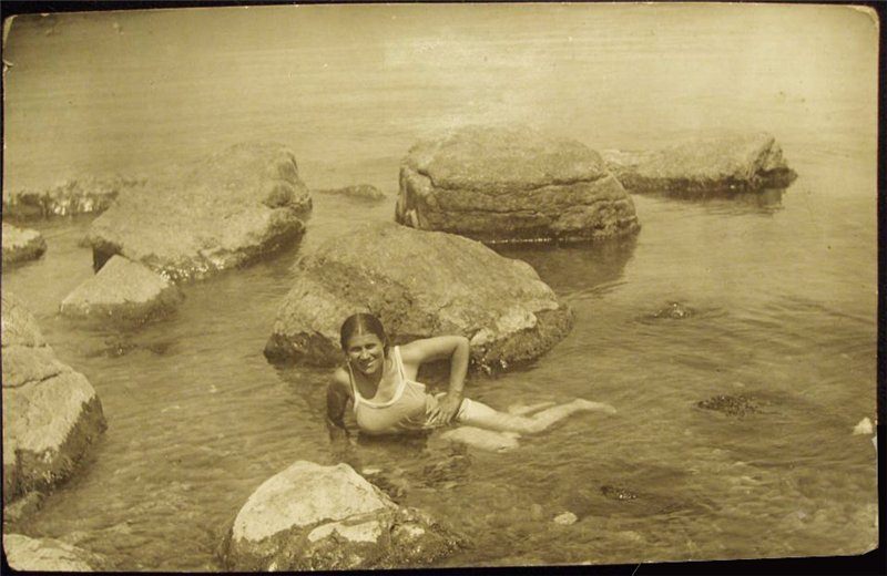 Strong Bodies, Strong Will: Vintage Photos of Soviet Sport Girls in the 1930s Sports