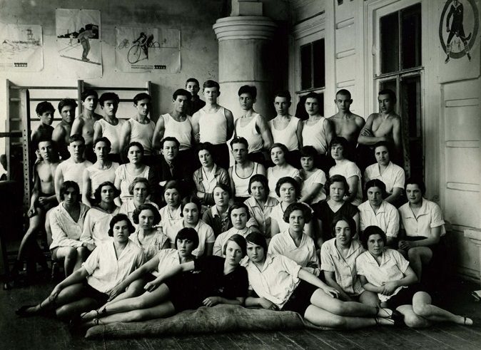 Strong Bodies, Strong Will: Vintage Photos of Soviet Sport Girls in the 1930s Sports
