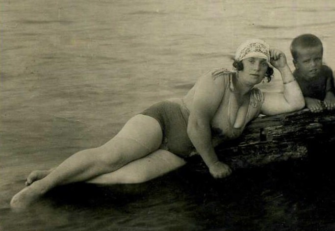 Strong Bodies, Strong Will: Vintage Photos of Soviet Sport Girls in the 1930s Sports