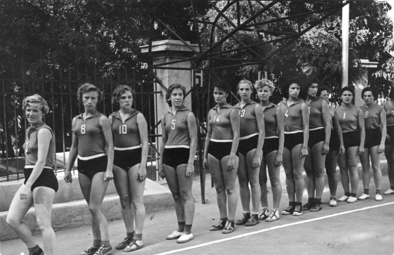Strong Bodies, Strong Will: Vintage Photos of Soviet Sport Girls in the 1930s Sports