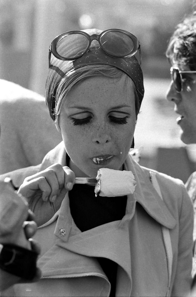 #18 Twiggy at Disneyland during her first visit to the U.S., 1967.