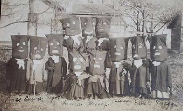 Spooktacularly Strange: Bizarre Vintage Halloween Costumes from the Past Weird