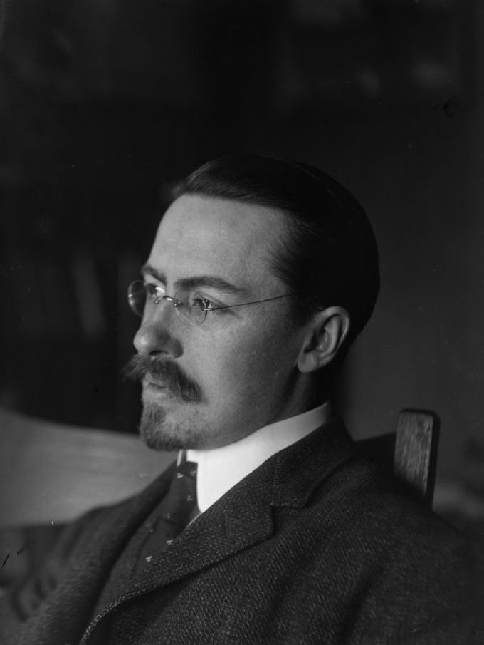 #43 Perriton Maxwell.