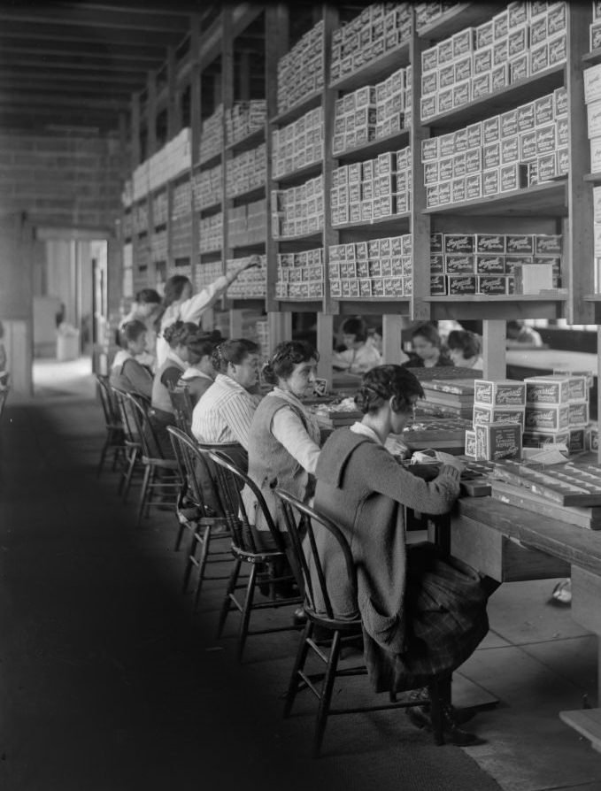 #72 Work conditions at Ingersoll Watch Company.