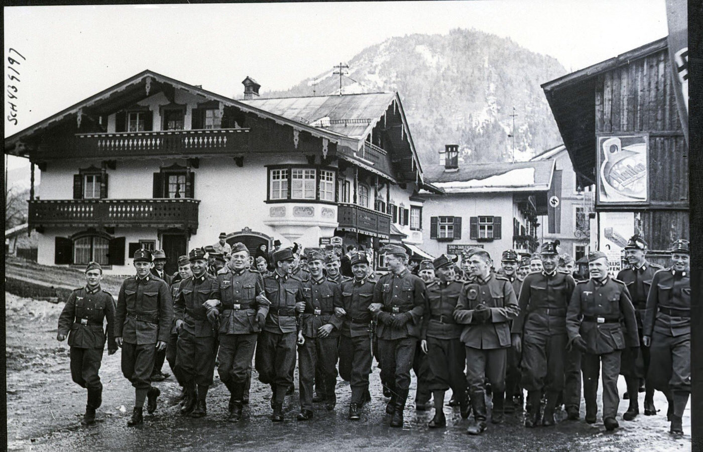 #53 German and Austrian troops fraternizing in the Austrian Tyrol, 1938.