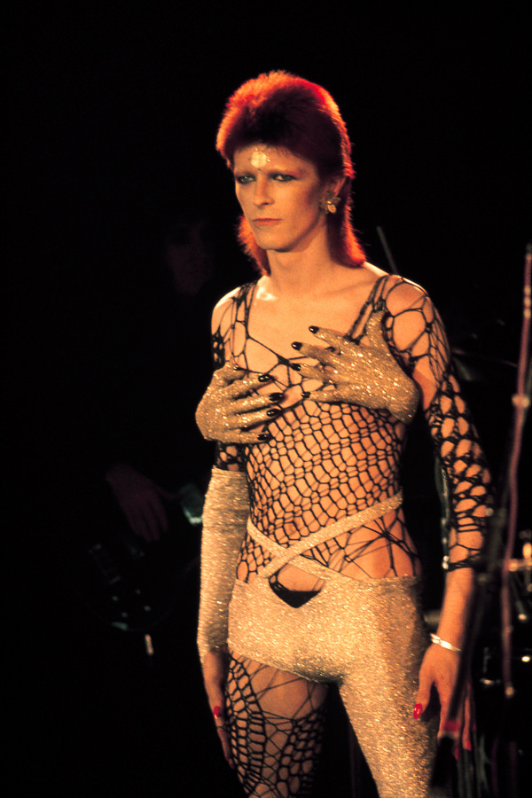 David Bowie Becomes Ziggy Stardust: The 1970s Transformation in Photos Music