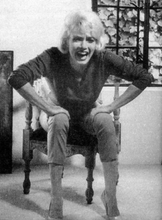 Marilyn Monroe’s Last Photos: Allan Grant’s 1962 Session at Her Home Celebrities