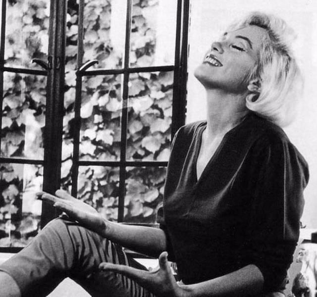 Marilyn Monroe’s Last Photos: Allan Grant’s 1962 Session at Her Home Celebrities