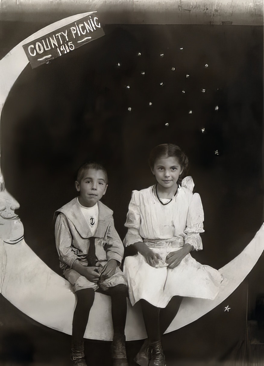 Before Space Travel: Studio Paper Moon Photographs from the Early 1900s Photography