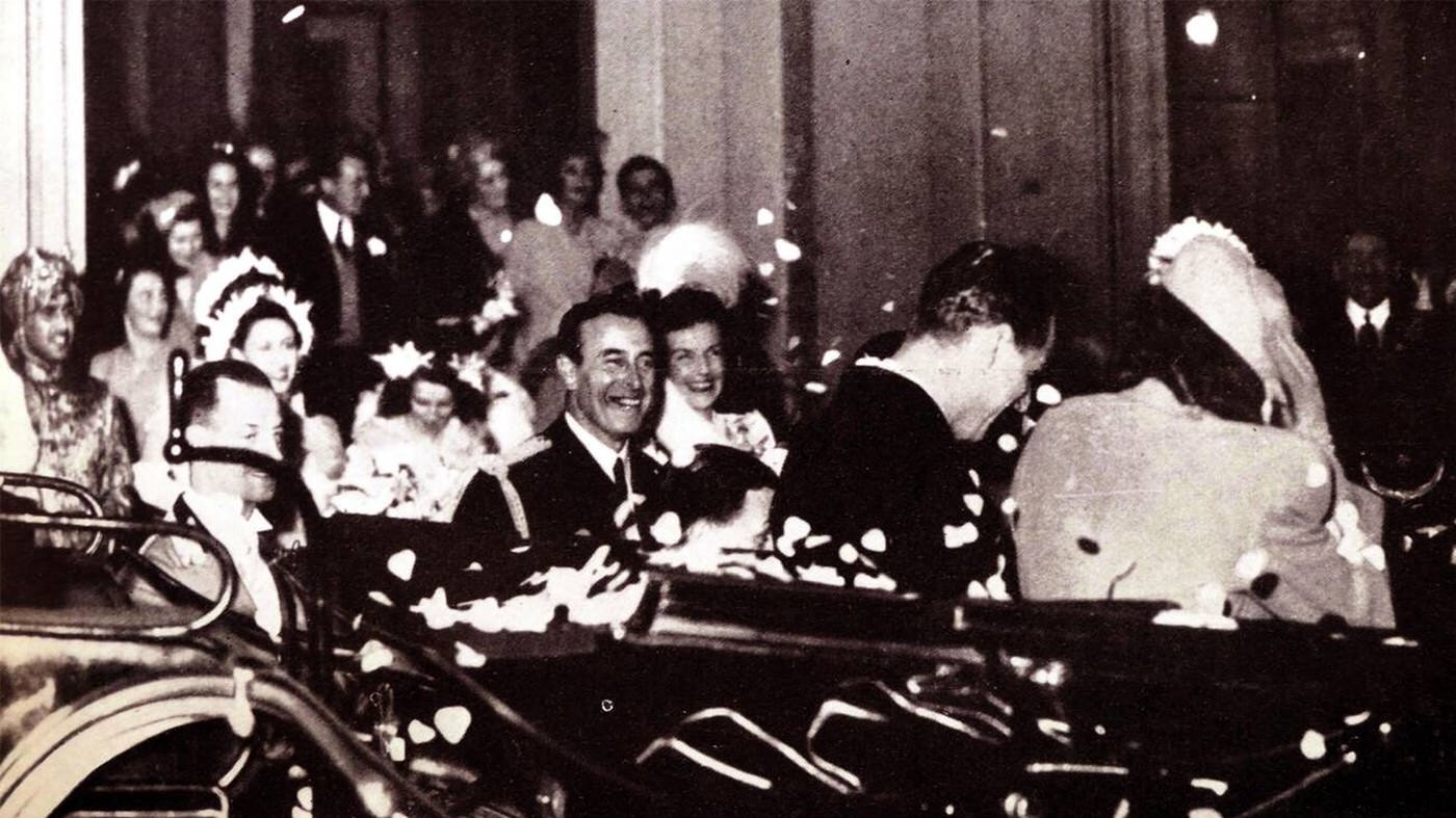 #15 Earl and Countess Mountbatten of Burma being showered with rose petals after their wedding, 1947.