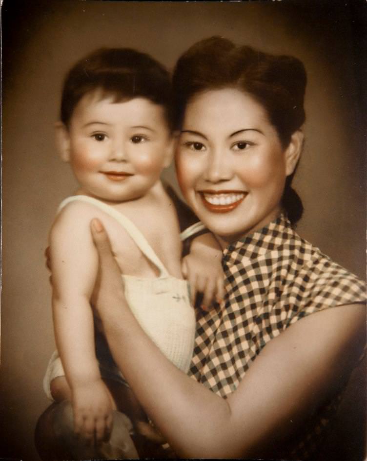 Stunning Shanghai Studio Portraits from the 1920s Photography