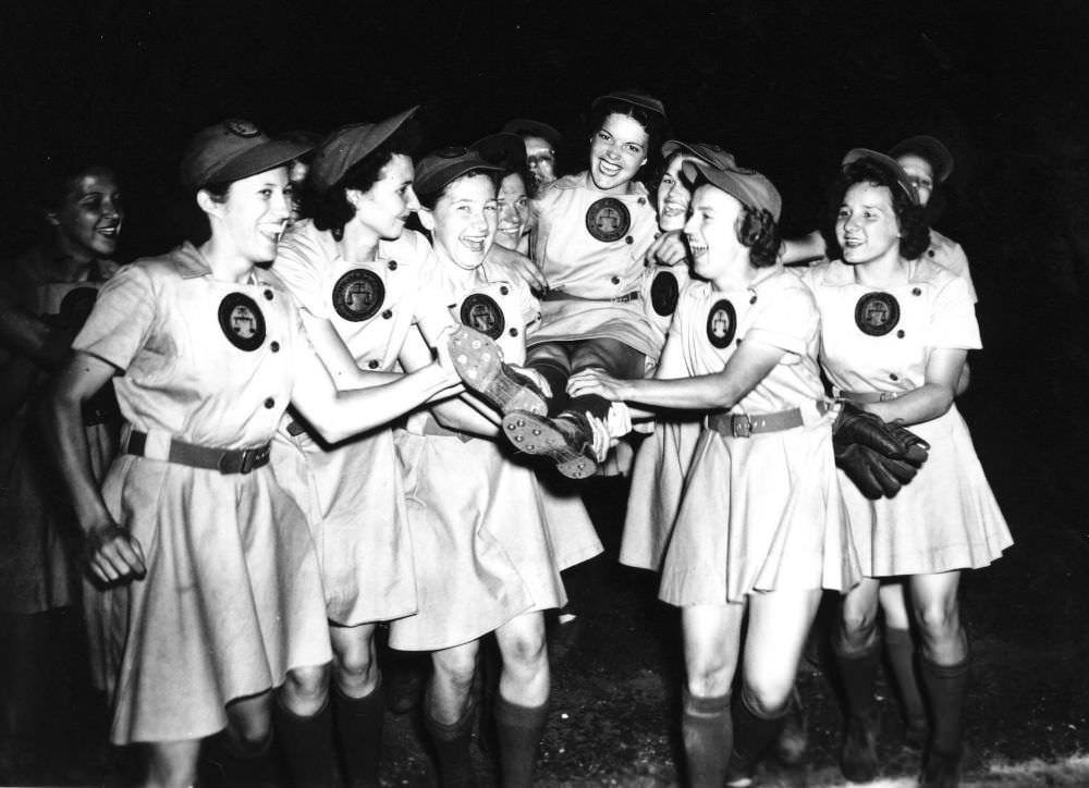 Beyond “A League of Their Own”: The Story and Photos of the All-American Girls Professional Baseball League (1943-195
