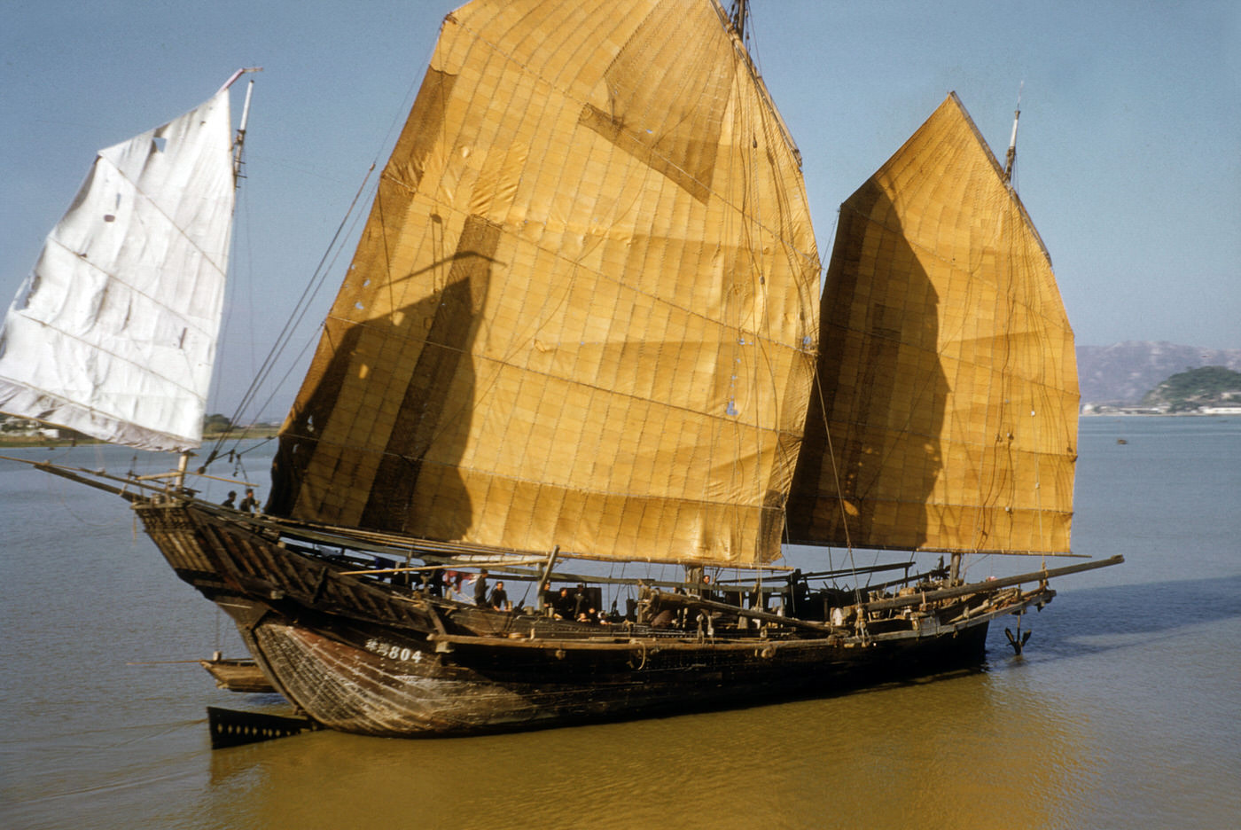 #24 Junk at Macau, 1953