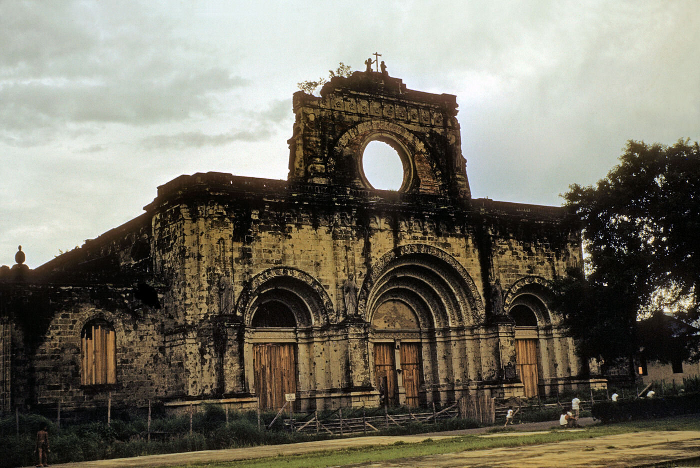 #35 Manila Cathedral, 1954