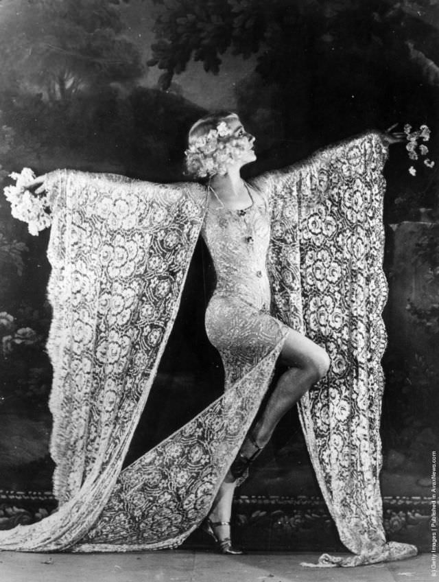 #12 Edmonde Guydens dancing at the Moulin Rouge, Paris, 1926.