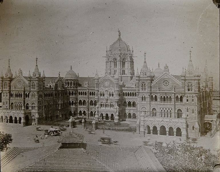 #36 Bombay GIP Railway Station (Chatrapati Shivaji Terminus, Mumbai), 1890s.