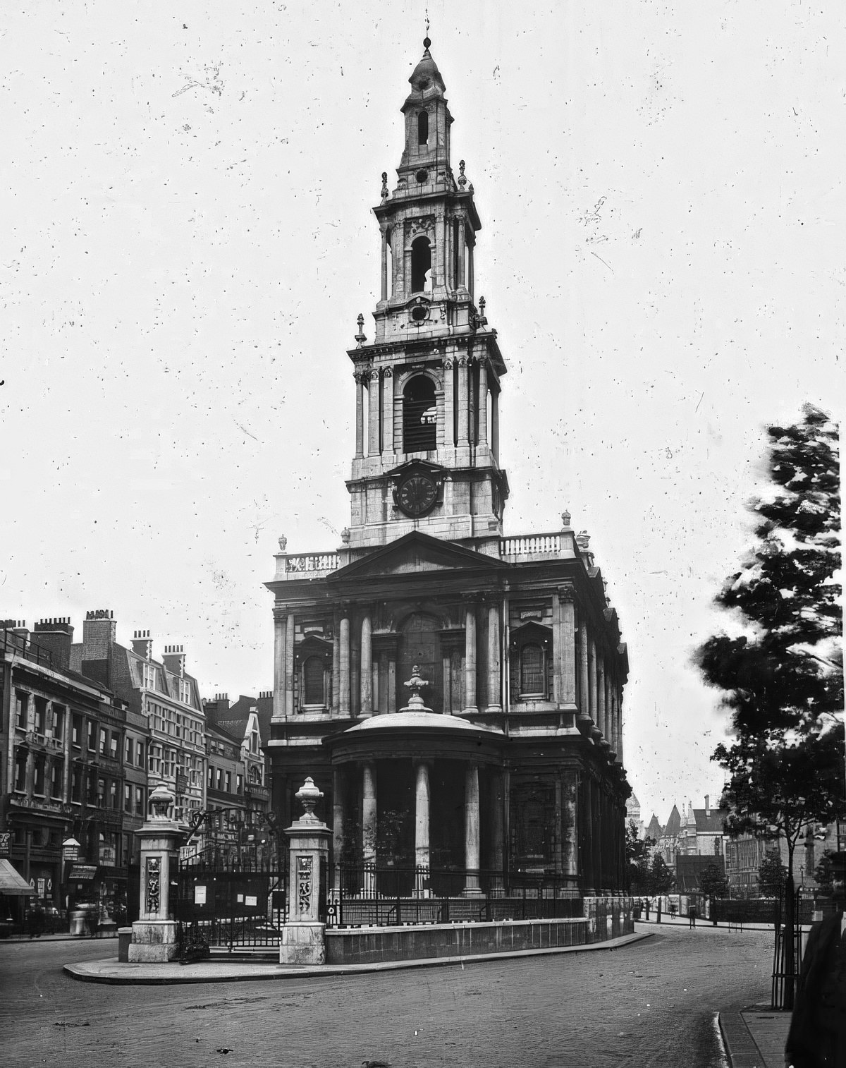 #18 St Mary Le Strand