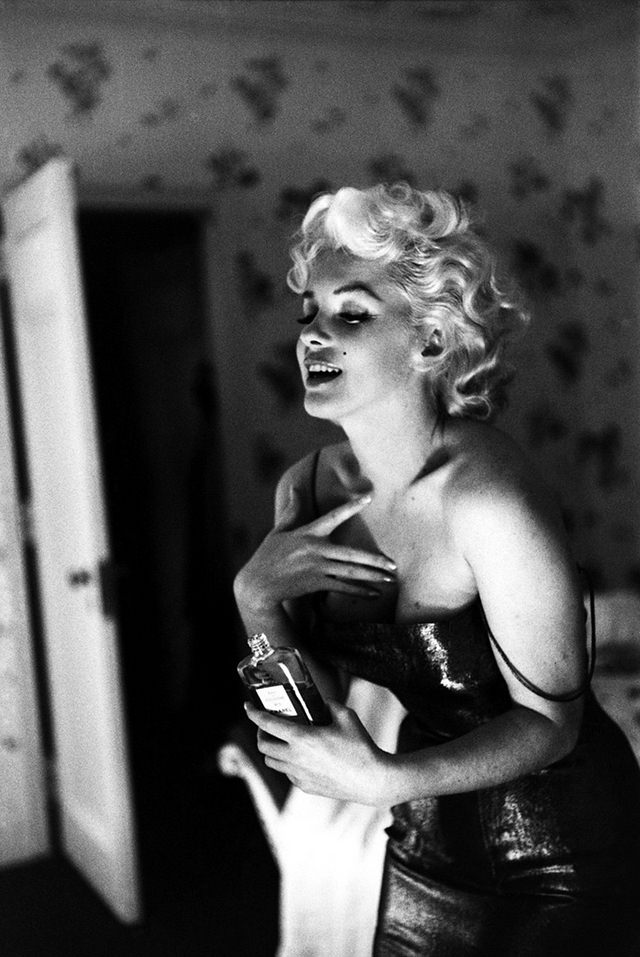 Marilyn Monroe in New York: A Week in 1955 Through Ed Feingersh’s Lens Celebrities