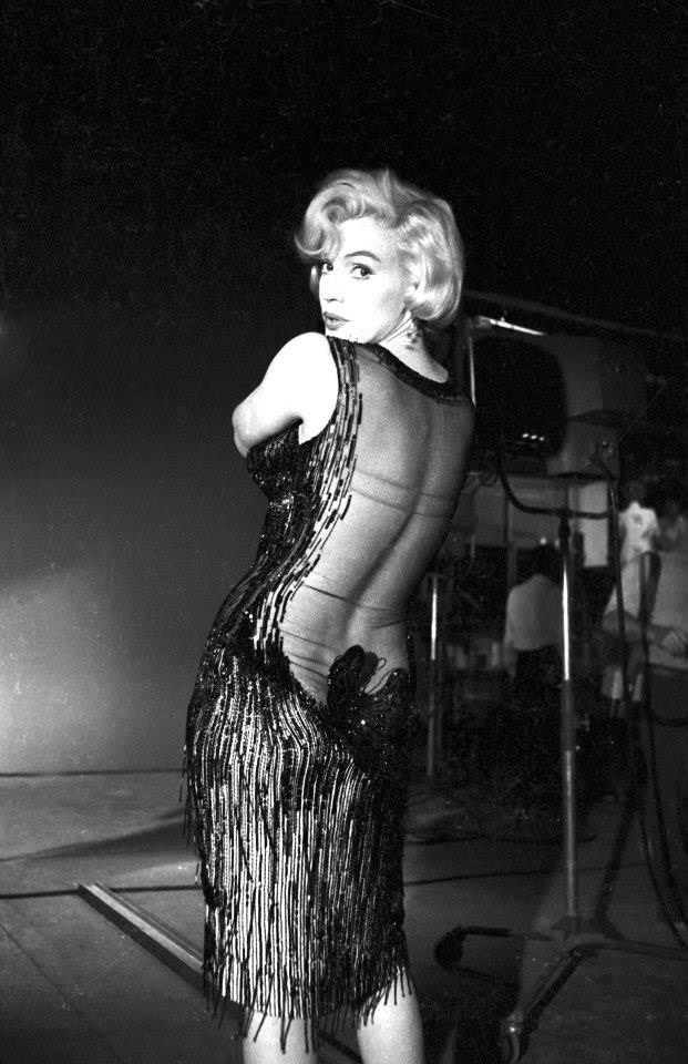 Marilyn Monroe’s April 1959 Photoshoot for ‘Some Like It Hot’ Celebrities