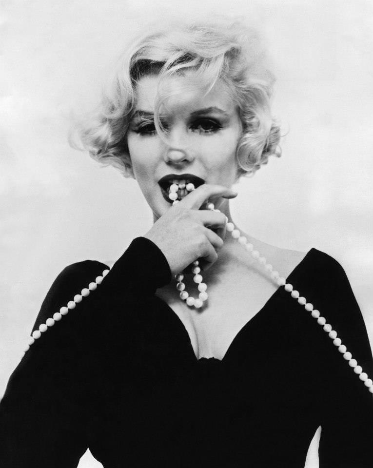 Marilyn Monroe’s April 1959 Photoshoot for ‘Some Like It Hot’ Celebrities