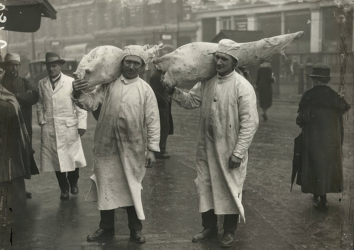 #14 Porters at Smithfield Market, 1910