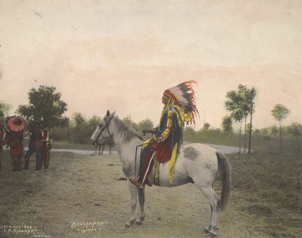 #82 Broken Arm, Sioux.