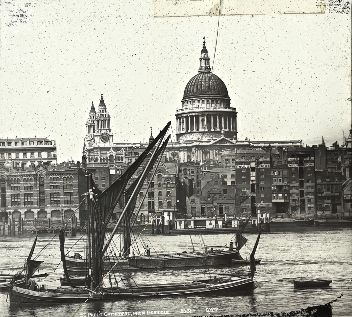 #18 St. Paul’s Cathedral from Bankside, 1910s