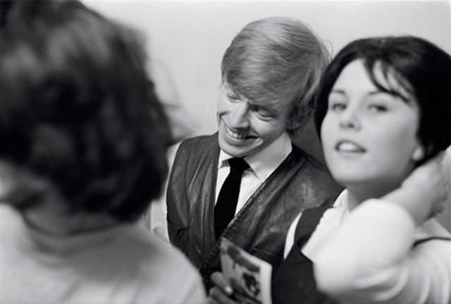 Before the Fame: Philip Townsend’s Early Photos of The Rolling Stones (1962) Music